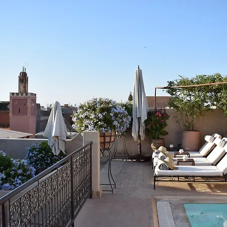 Riad Abracadabra-2